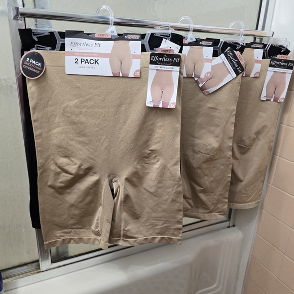 NWT UnderWhere 2Pk Mid thigh Shorts; Max Control; Bl/Nu. 1X, 2X, & 3X. $38 Each. - Picture 14 of 16